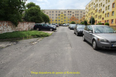 powiększ